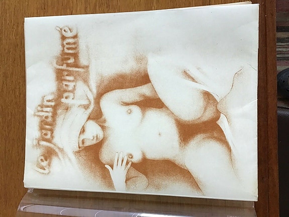 Product image 1 of 2