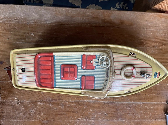 Product image 1 of 6