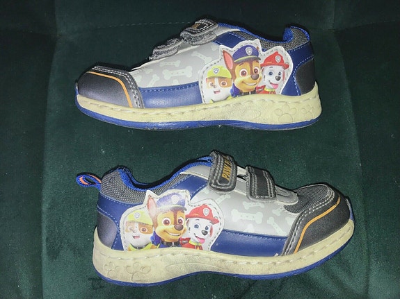 Product image 1 of 3