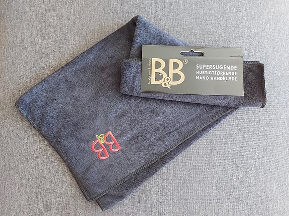 Product image 1 of 2