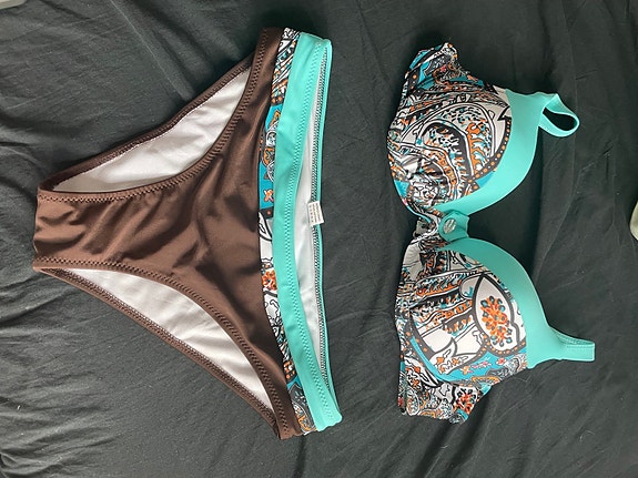 Product image 1 of 2