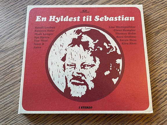 Product image 1 of 4