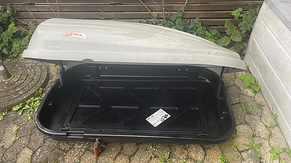 Product image 1 of 8