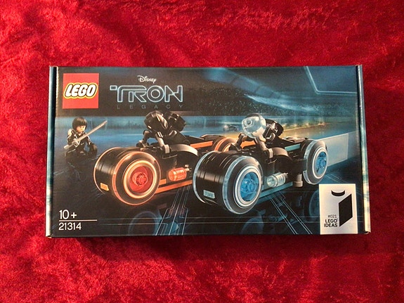 Product image 1 of 2