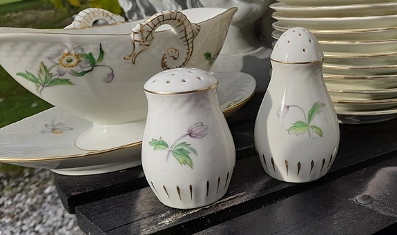 Product image 1 of 8