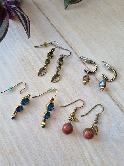 Product image 1 of 2