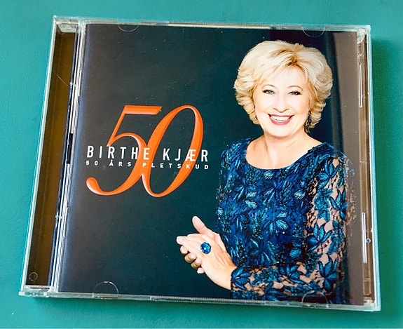 Product image 1 of 3