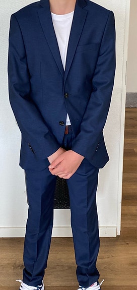 Product image 1 of 4