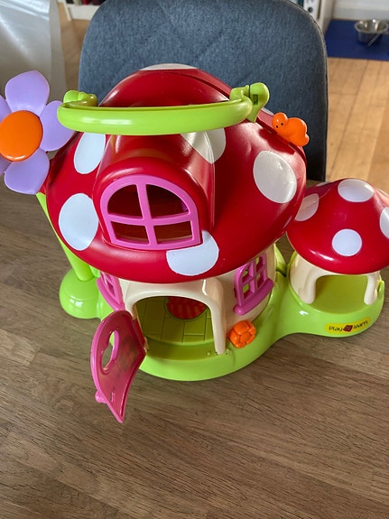 Product image 1 of 2