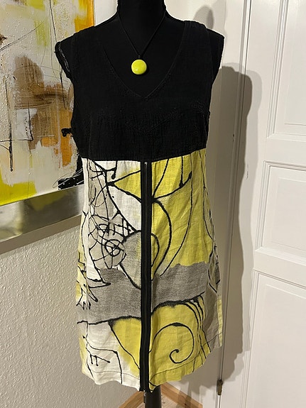 Product image 1 of 8