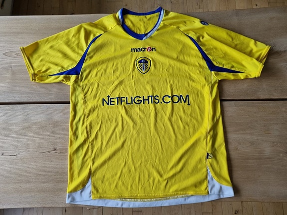 Product image 1 of 8