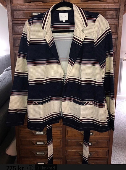 Product image 1 of 8