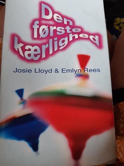 Product image 1 of 2