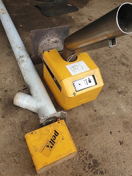 Product image 1 of 3