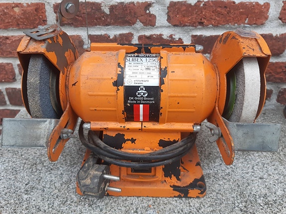 Product image 1 of 4