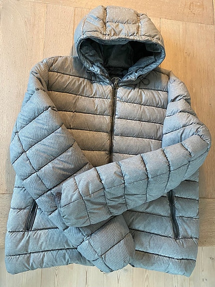 Product image 1 of 5