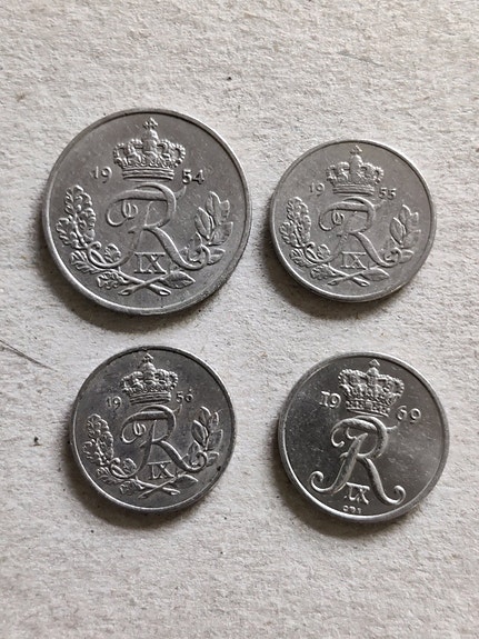 Product image 1 of 2