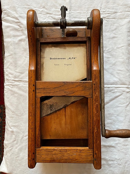 Product image 1 of 4