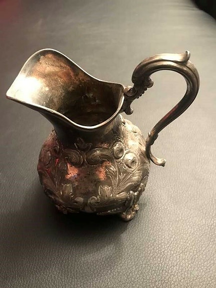 Product image 1 of 3