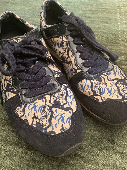 Product image 1 of 4