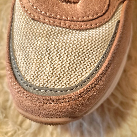 Product image 1 of 8