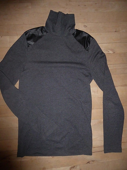 Product image 1 of 7