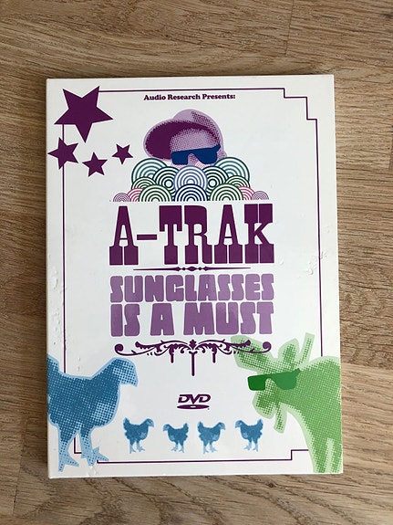 Product image 1 of 3