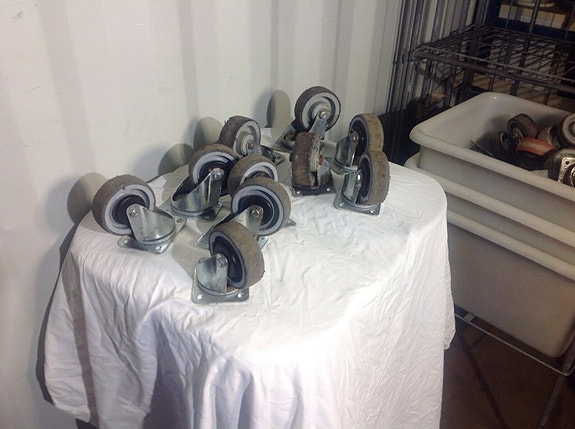 Product image 1 of 3