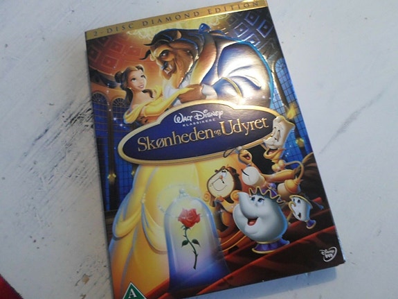 Product image 1 of 3