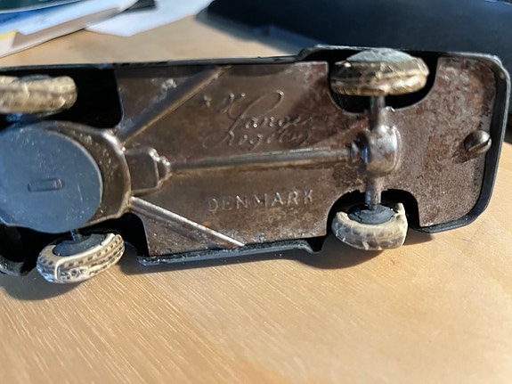 Product image 6 of 6