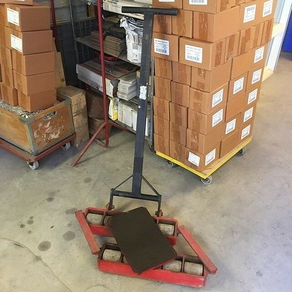 Product image 1 of 3