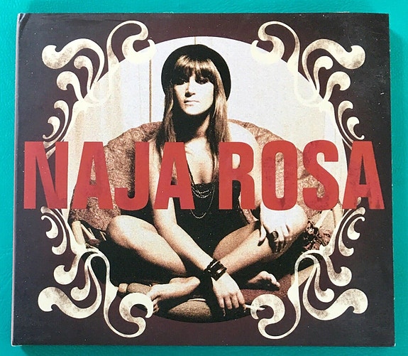 Product image 1 of 3