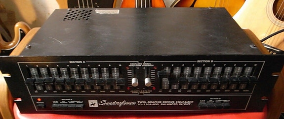 Product image 1 of 8