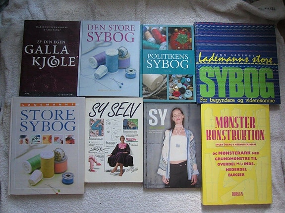 Product image 1 of 3