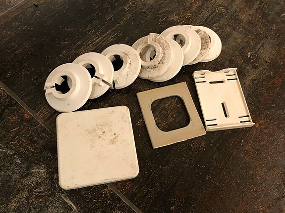 Product image 1 of 3