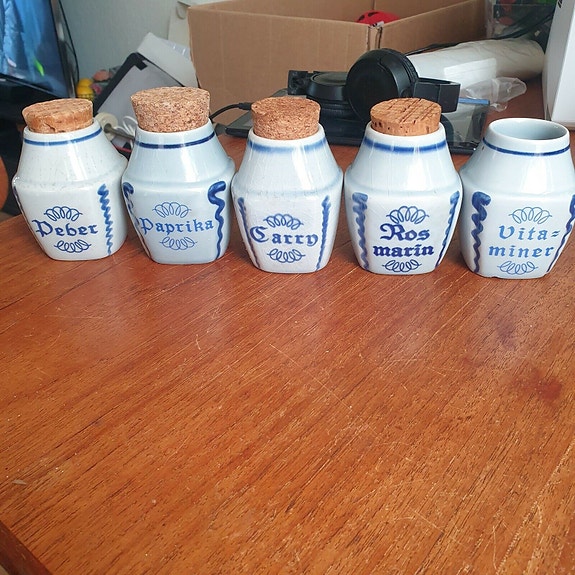 Product image 1 of 5