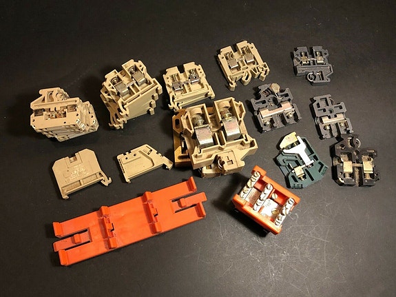 Product image 1 of 4