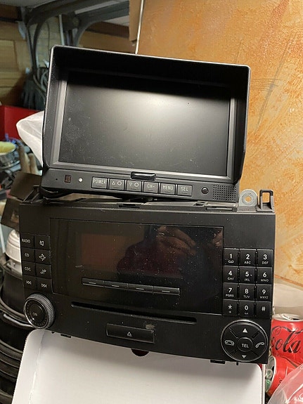 Product image 1 of 4