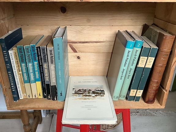 Product image 1 of 8