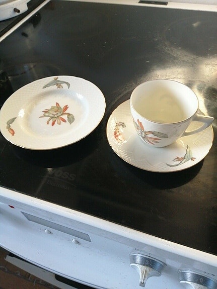 Product image 1 of 3