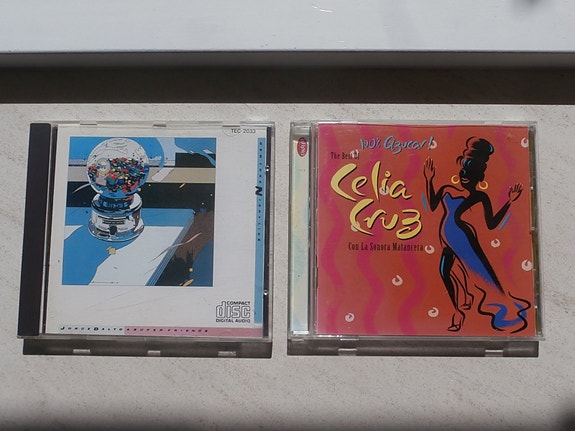 Product image 1 of 8