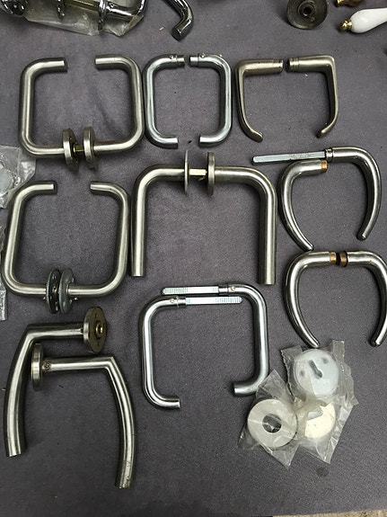 Product image 1 of 6