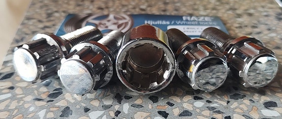 Product image 2 of 5