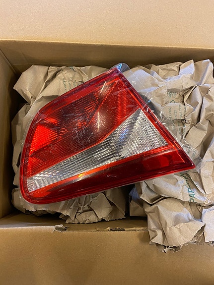 Product image 1 of 3