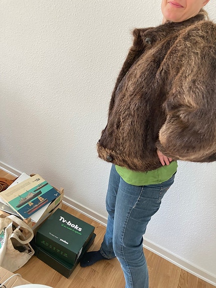 Product image 3 of 6