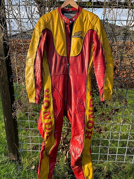 Product image 1 of 6