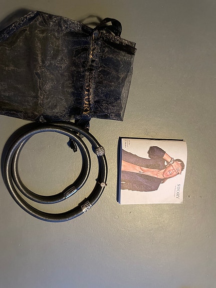 Product image 1 of 4