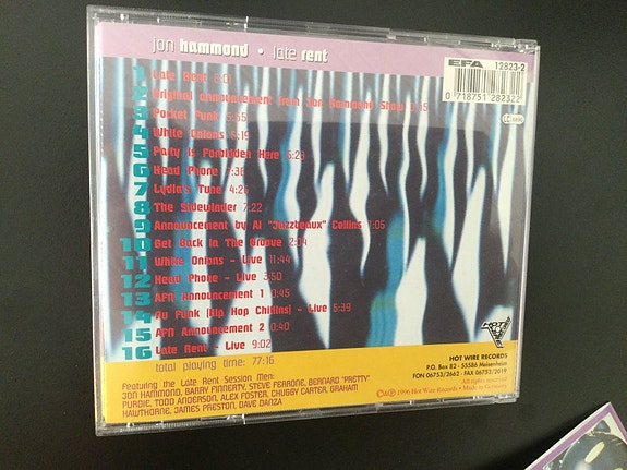 Product image 2 of 2