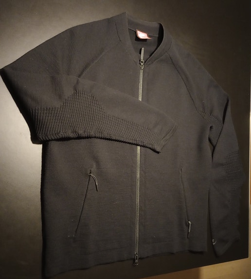 Product image 1 of 7