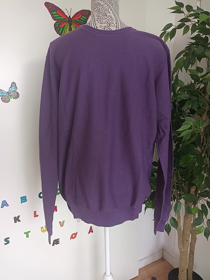 Product image 1 of 8